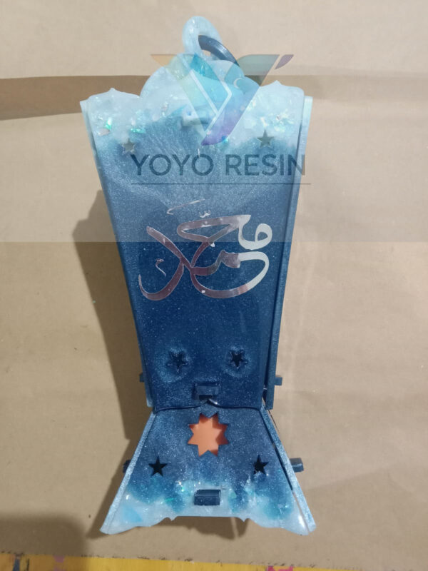 Resin Ramadan Lantern – Artistic & Elegant Decoration (25 cm) - فانوس رمضان من الريزين – ديكور فني وأنيق (25 سم) - Image 5