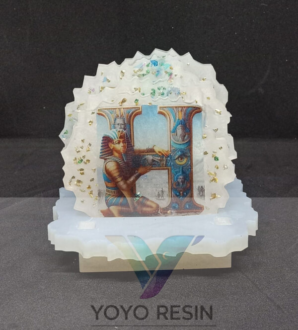 Elegant Resin Coaster – Luxurious & Artistic Table Protection - قاعدة أكواب أنيقة من الريزين – فخامة وفن لحماية طاولتك