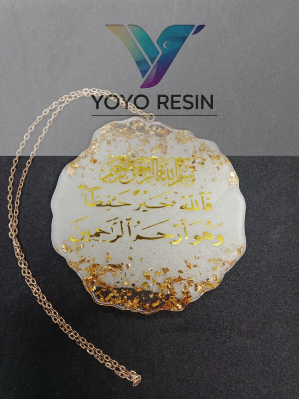 Resin Stylish Car Mirror Hanging Accessory – Personalized & Elegant - إكسسوار تعليق أنيق من الريزين لمرآة السيارة – تصميم مخصص وفاخر