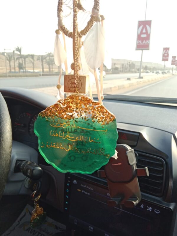 Resin Stylish Car Mirror Hanging Accessory – Personalized & Elegant - إكسسوار تعليق أنيق من الريزين لمرآة السيارة – تصميم مخصص وفاخر - Image 3
