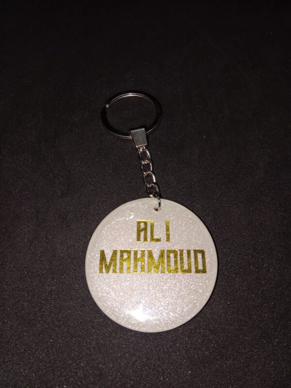 Two-Sided Resin Smart Keychain (5cm) – NFC, QR Code & Custom Name - سلسلة مفاتيح ذكية من الريزين على الوجهين 5 سم – NFC، رمز QR واسم مخصص